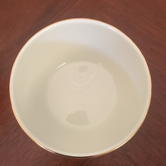 Brand new with tags Lenox winter greetings bowl - Picture 5 of 10